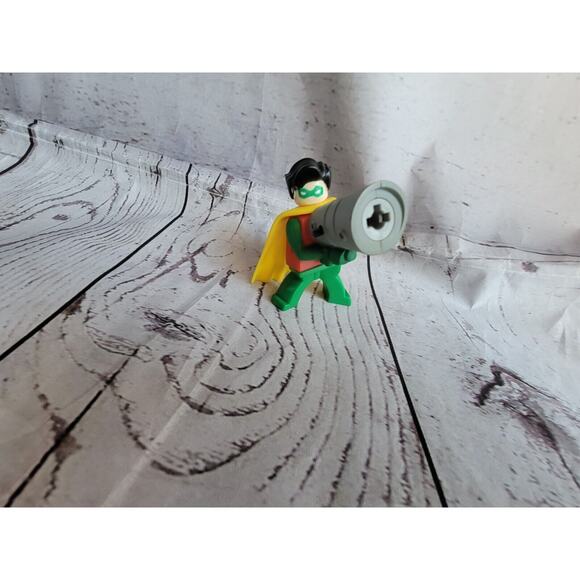 LEGO BATMAN The Video Game ROBIN No WEAPON MCDONALDS HAPPY MEAL TOY 2008 - Picture 2 of 6